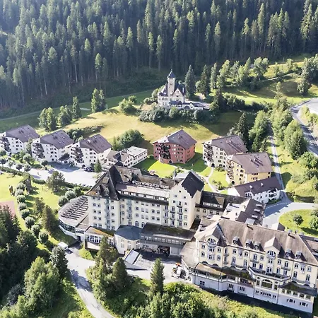 Apartment Chasa Valluns 5306 - *